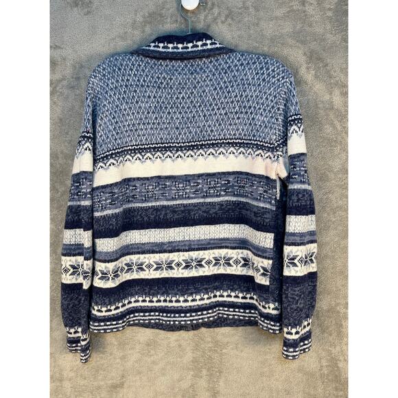 Tiara Int Cardigan Sweater Medium Blue Beaded Snowflakes Christmas Winter - Picture 4 of 5